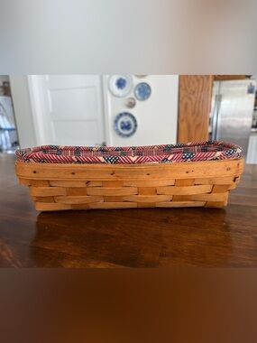 Longaberger Oblong Basket, 1995